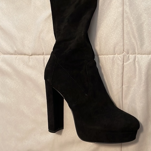 Size 6 Women’s Aldo Cyttaria Black Boots - Picture 2 of 10